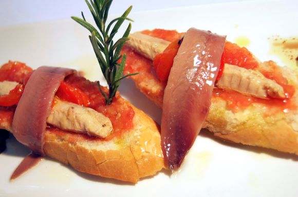 conservas-madrid-anchoas-canape